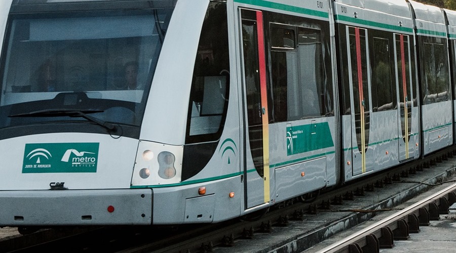 patinetes metro Sevilla